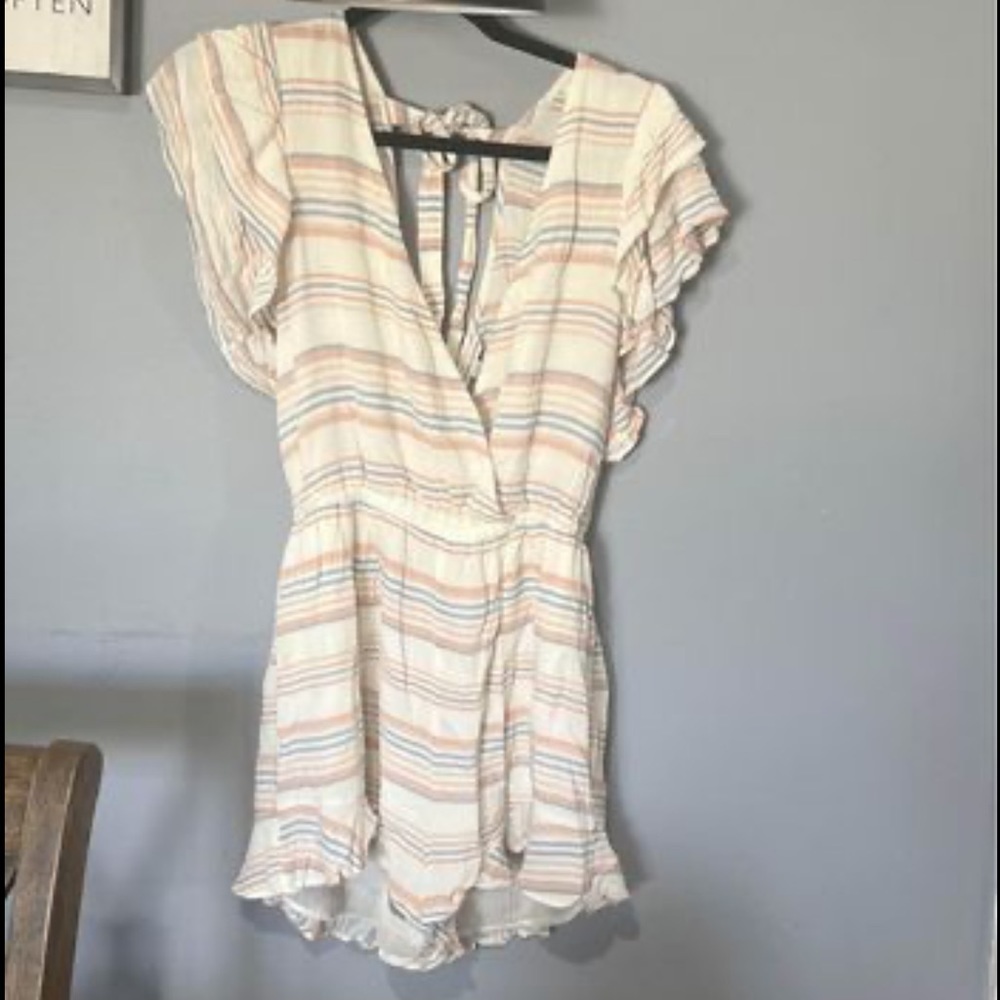 AMERICAN Eagle Striped V-Neck Ruffle Sleeve Romper Size S